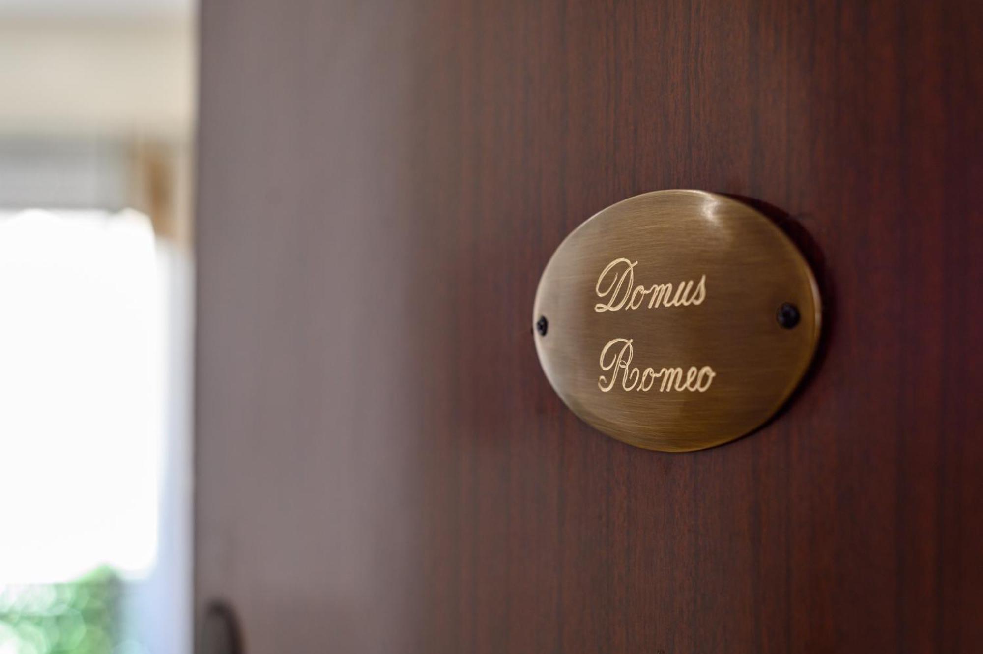 那不勒斯Domus Romeo公寓 外观 照片